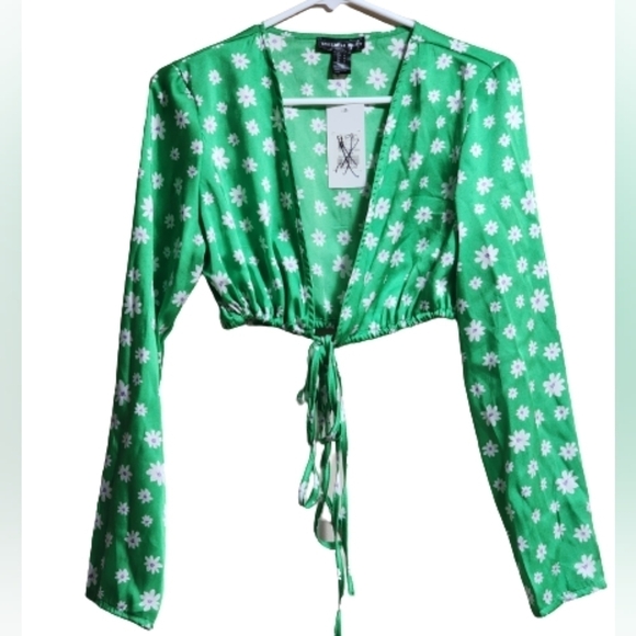 Streetwear society crop long sleeves floral top blouse color green size … - Picture 1 of 4